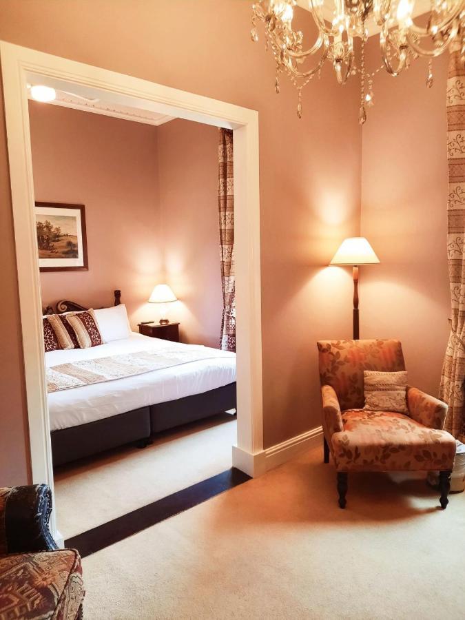 Abbey Boutique Hotel Adults Only Warwick Room photo